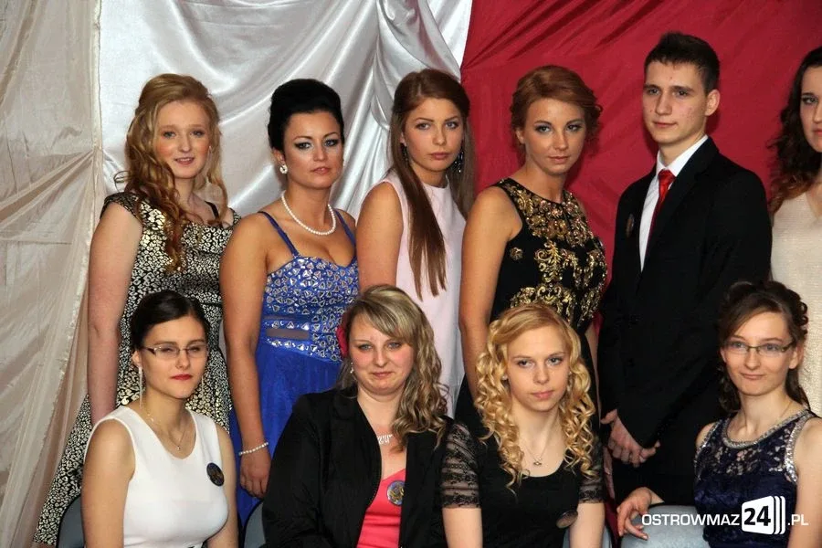 Studniówka Zespołu Szkół w Małkini Górnej (zdjęcia, wideo)