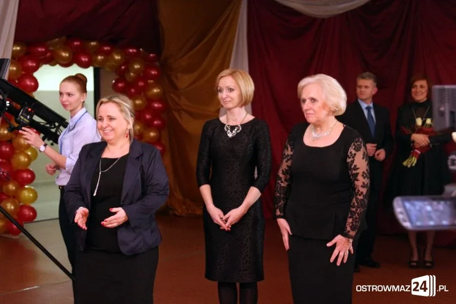 Studniówka Zespołu Szkół w Małkini Górnej (zdjęcia, wideo)