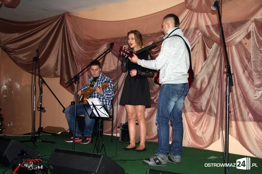IV Powiatowy Festiwal Kolęd i Pastorałek (zdjęcia)