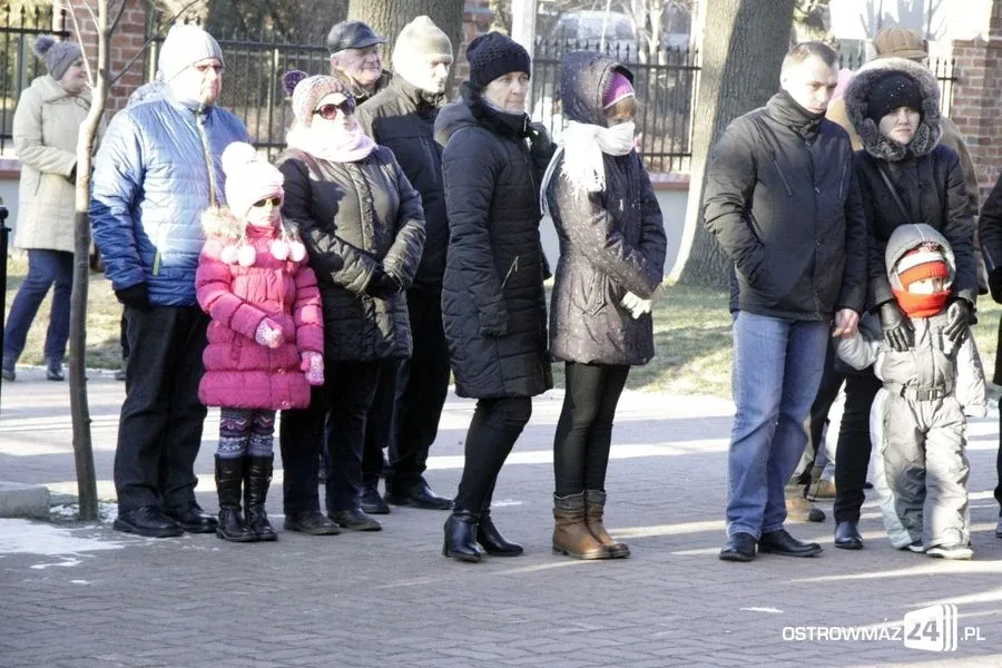 5-metrowe lalki w spektaklu o Trzech Królach (zdjęcia)