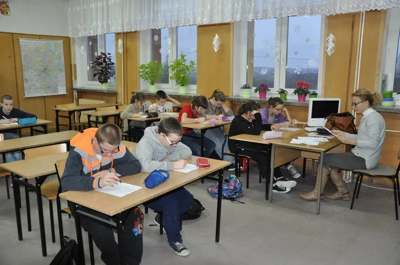 Zajęcia projektowe uczniów z Małkini (zdjęcia)