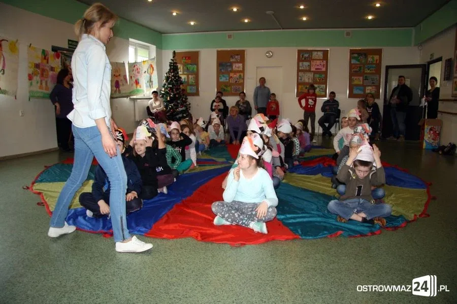 Zaczarowana podróż w domu kultury (zdjęcia)