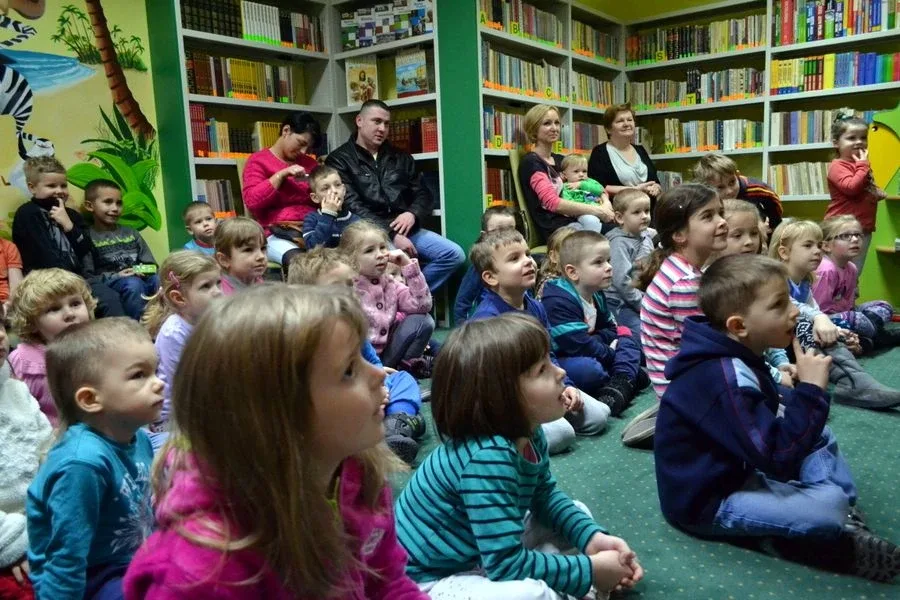Teatr Art-Re w brokowskiej bibliotece (zdjęcia)