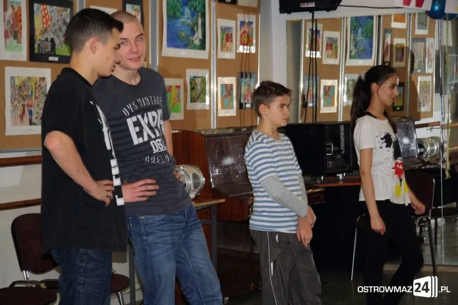 Taneczne popołudnie w domu kultury (zdjęcia)