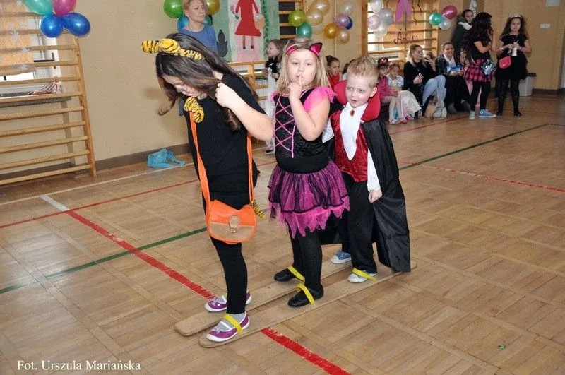 Karnawałowe balowanie (zdjęcia)