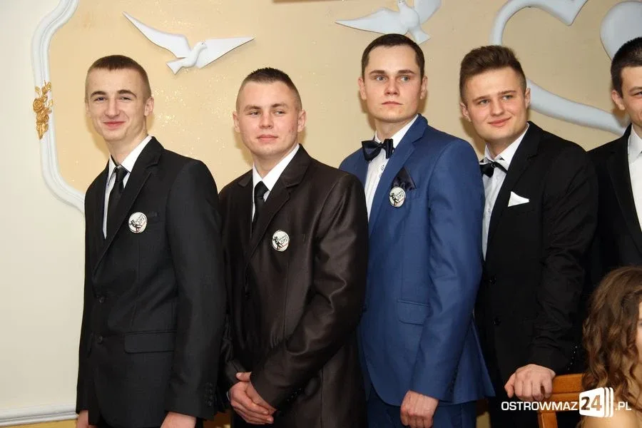 Studniówka ZS CKR w Starym Lubiejewie (zdjęcia, wideo)