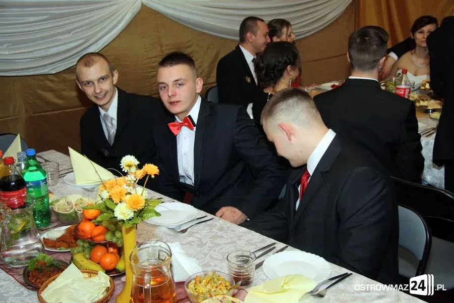 Studniówka Zespołu Szkół w Małkini Górnej (zdjęcia, wideo)
