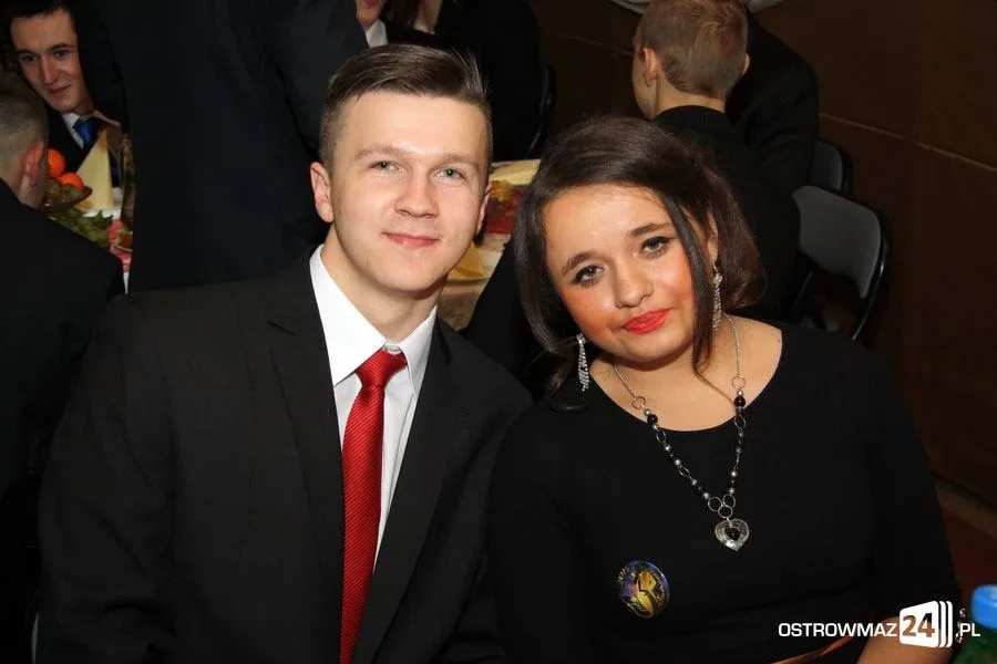 Studniówka Zespołu Szkół w Małkini Górnej (zdjęcia, wideo)