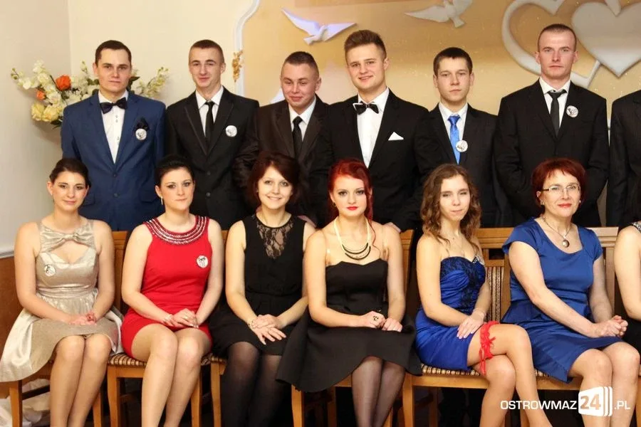 Studniówka ZS CKR w Starym Lubiejewie (zdjęcia, wideo)