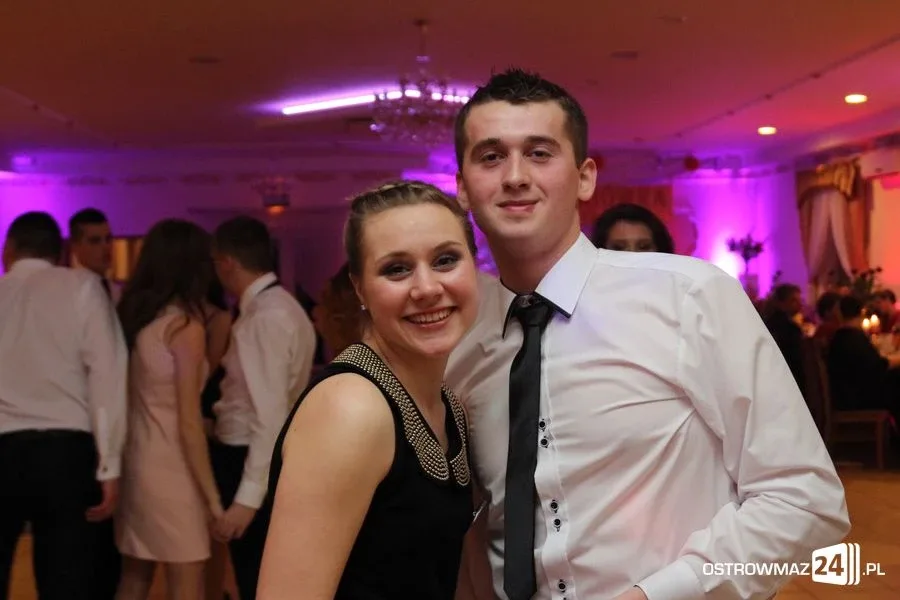 Studniówka ZS CKR w Starym Lubiejewie (zdjęcia, wideo)