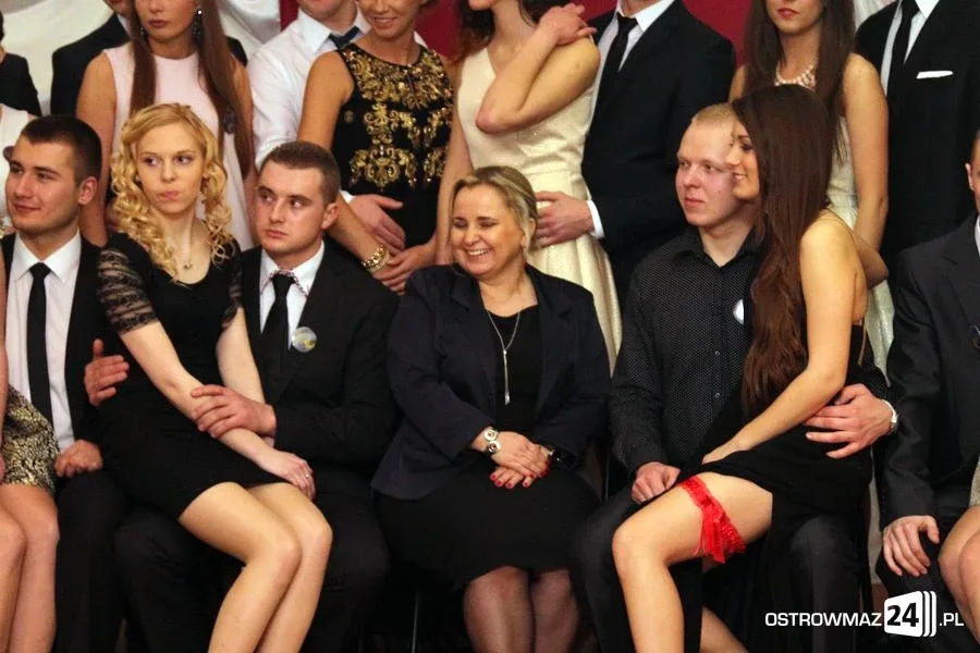 Studniówka Zespołu Szkół w Małkini Górnej (zdjęcia, wideo)