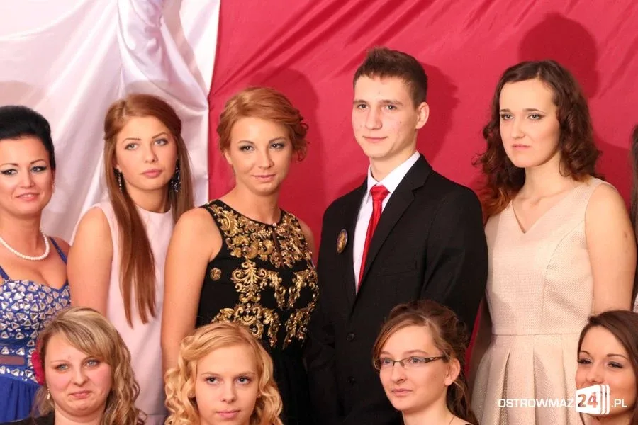 Studniówka Zespołu Szkół w Małkini Górnej (zdjęcia, wideo)
