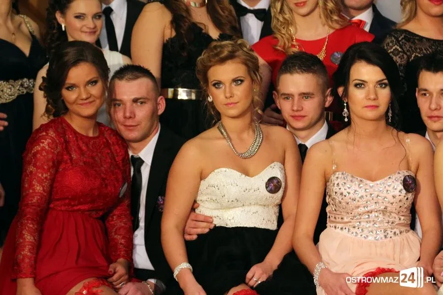 Studniówka Zespołu Szkół w Małkini Górnej (zdjęcia, wideo)