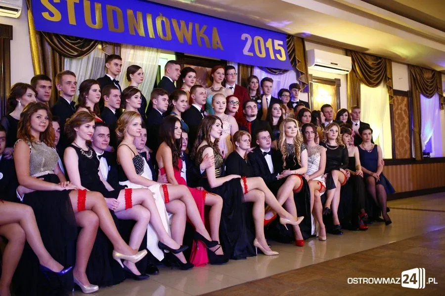 Studniówka LO w Ostrowi Mazowieckiej (zdjęcia, wideo)