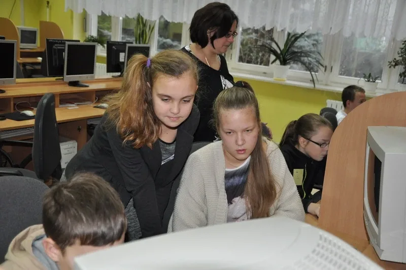 Zajęcia projektowe uczniów z Małkini (zdjęcia)