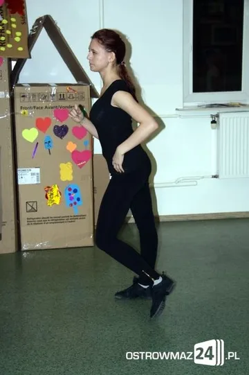 Nauka tańca towarzyskiego w MDK (zdjęcia)