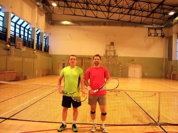 Halowy turniej tenisa ziemnego (zdjęcia)