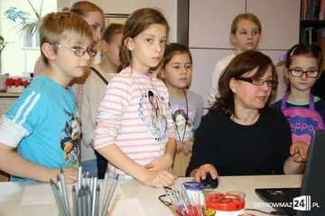 W MDK malowali na szkle (zdjęcia)