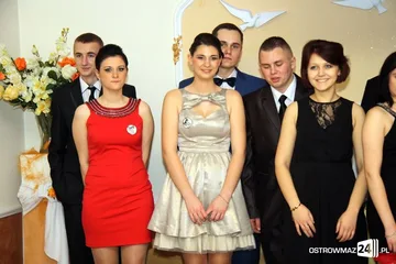 Studniówka ZS CKR w Starym Lubiejewie (zdjęcia, wideo)