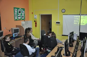 Zajęcia projektowe uczniów z Małkini (zdjęcia)