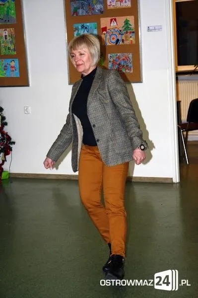 Nauka tańca towarzyskiego w MDK (zdjęcia)