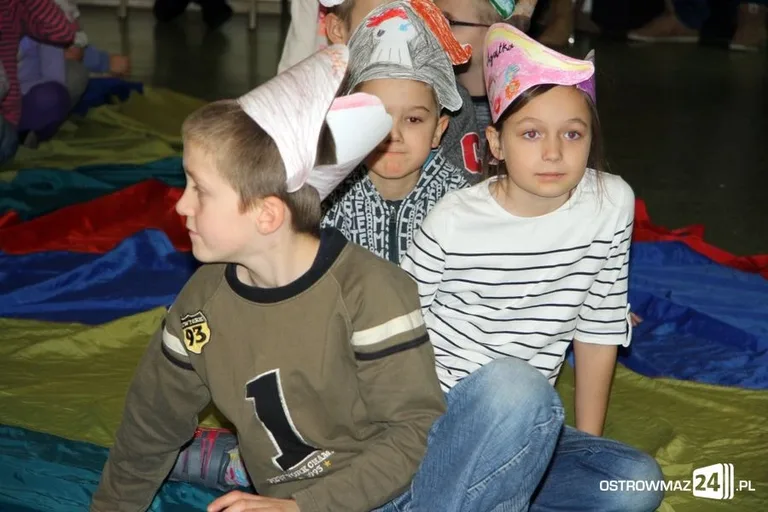 Zaczarowana podróż w domu kultury (zdjęcia)