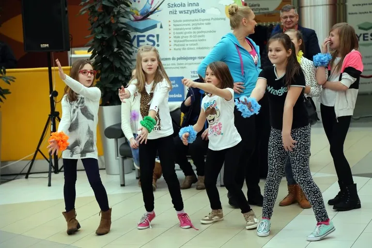Zumba dla dzieci w Galerii Bursztynowej (zdjęcia, wideo)