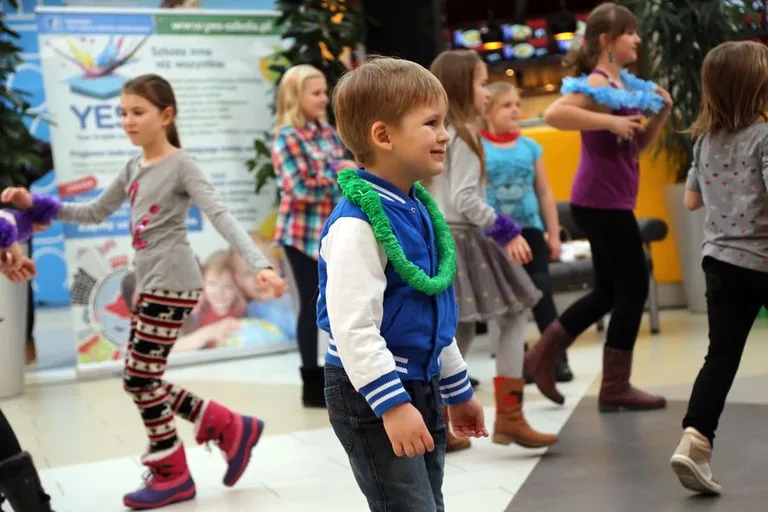 Zumba dla dzieci w Galerii Bursztynowej (zdjęcia, wideo)