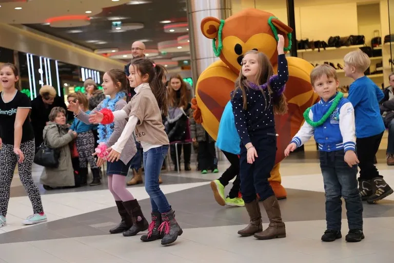 Zumba dla dzieci w Galerii Bursztynowej (zdjęcia, wideo)