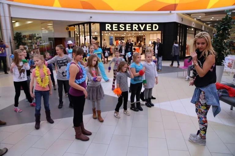 Zumba dla dzieci w Galerii Bursztynowej (zdjęcia, wideo)
