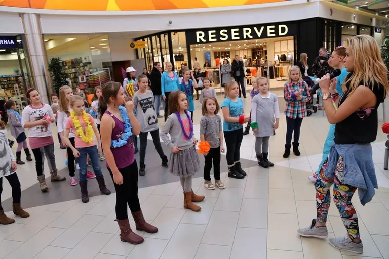 Zumba dla dzieci w Galerii Bursztynowej (zdjęcia, wideo)