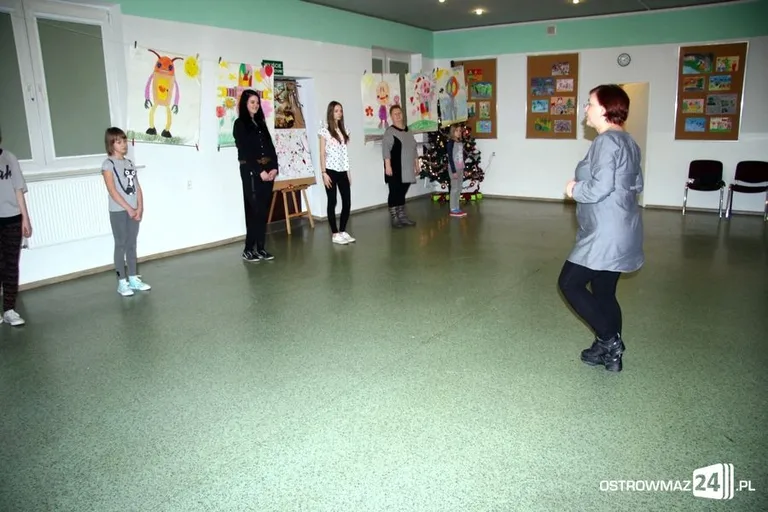 Taneczne popołudnie w domu kultury (zdjęcia)