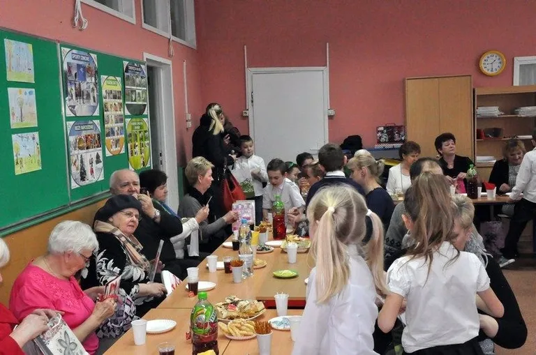 Dzień Babci i Dziadka w SP nr 1 (zdjęcia)