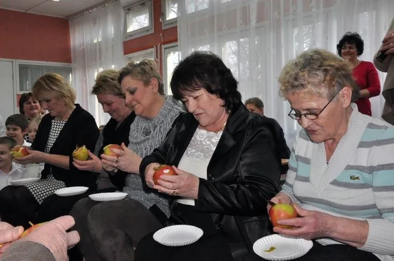 Dzień Babci i Dziadka w SP nr 1 (zdjęcia)