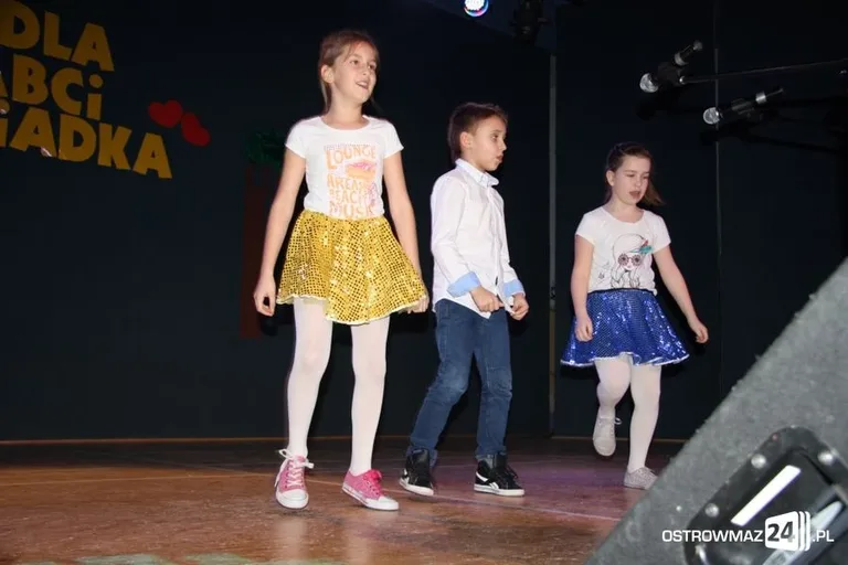 Koncert życzeń dla babci i dziadka (zdjęcia)
