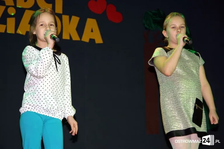 Koncert życzeń dla babci i dziadka (zdjęcia)