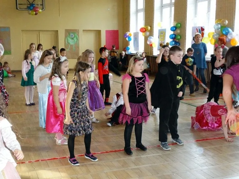 Karnawałowe balowanie (zdjęcia)