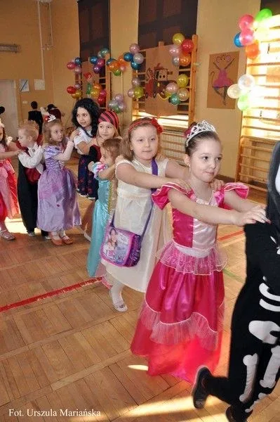Karnawałowe balowanie (zdjęcia)