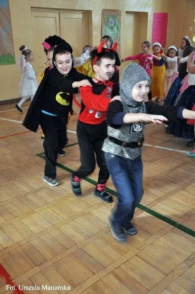 Karnawałowe balowanie (zdjęcia)