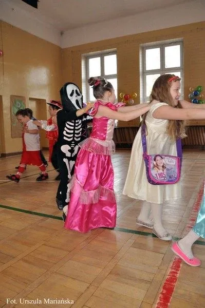 Karnawałowe balowanie (zdjęcia)