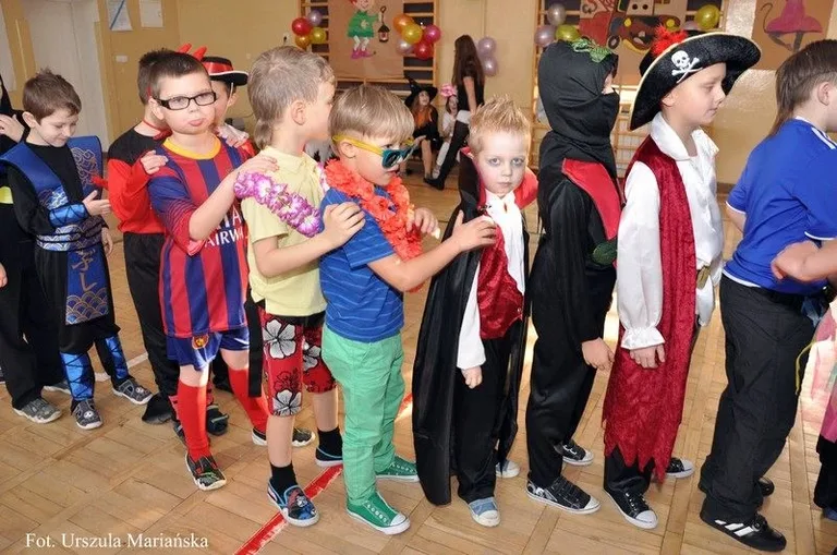 Karnawałowe balowanie (zdjęcia)