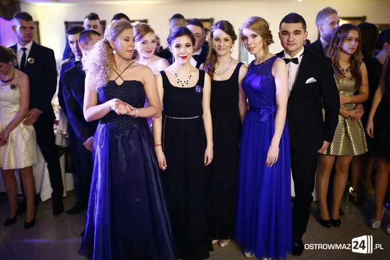 Studniówka LO w Ostrowi Mazowieckiej (zdjęcia, wideo)