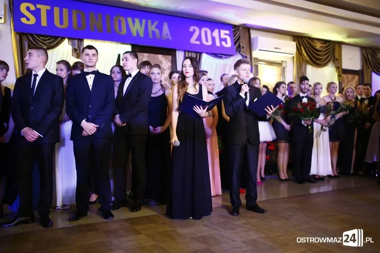 Studniówka LO w Ostrowi Mazowieckiej (zdjęcia, wideo)