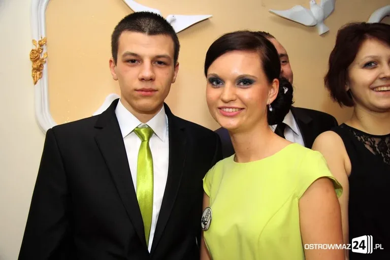 Studniówka ZS CKR w Starym Lubiejewie (zdjęcia, wideo)