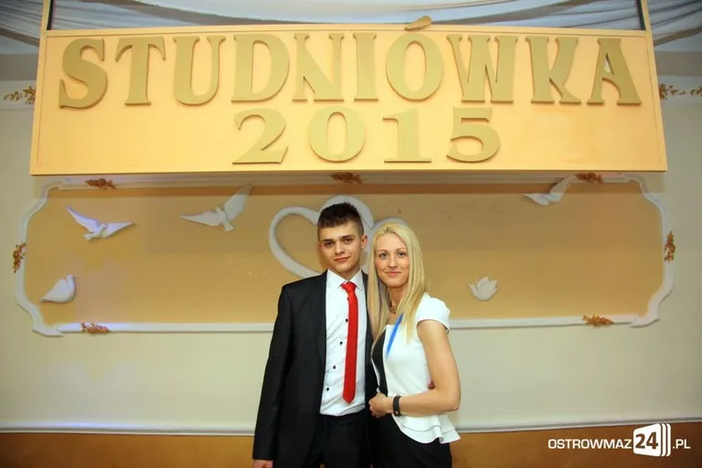 Studniówka ZS CKR w Starym Lubiejewie (zdjęcia, wideo)