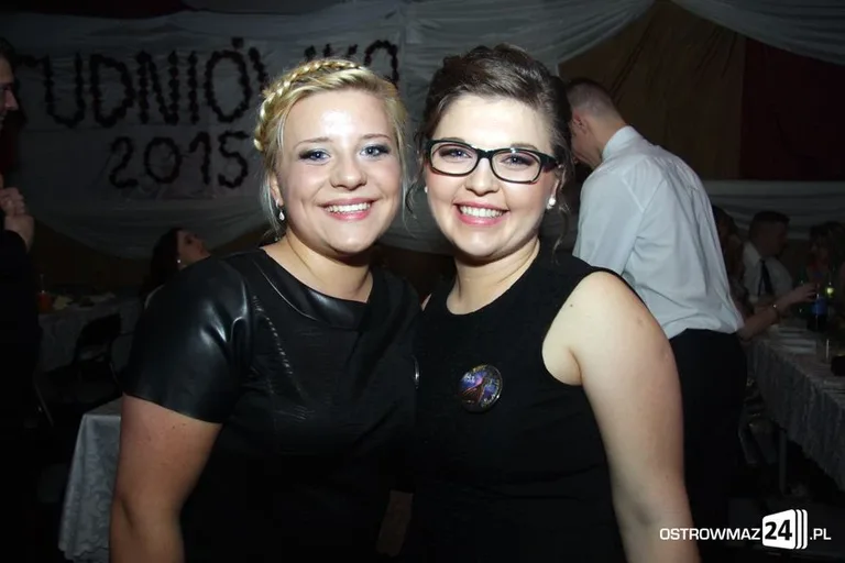 Studniówka Zespołu Szkół w Małkini Górnej (zdjęcia, wideo)