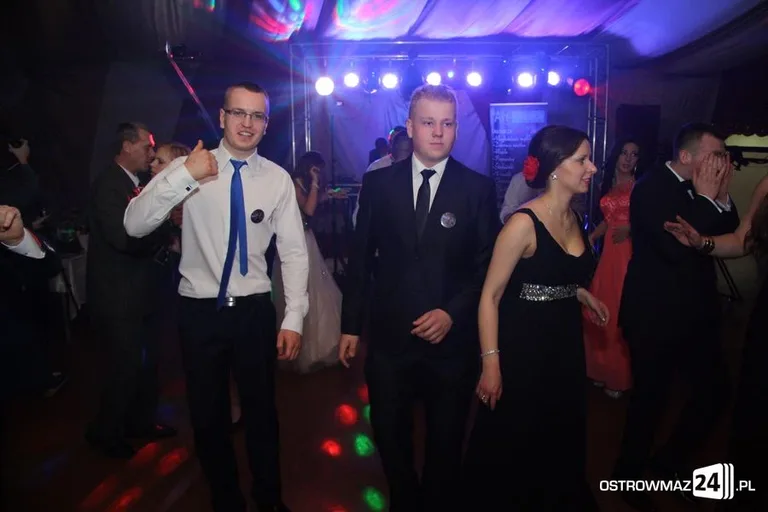Studniówka Zespołu Szkół w Małkini Górnej (zdjęcia, wideo)