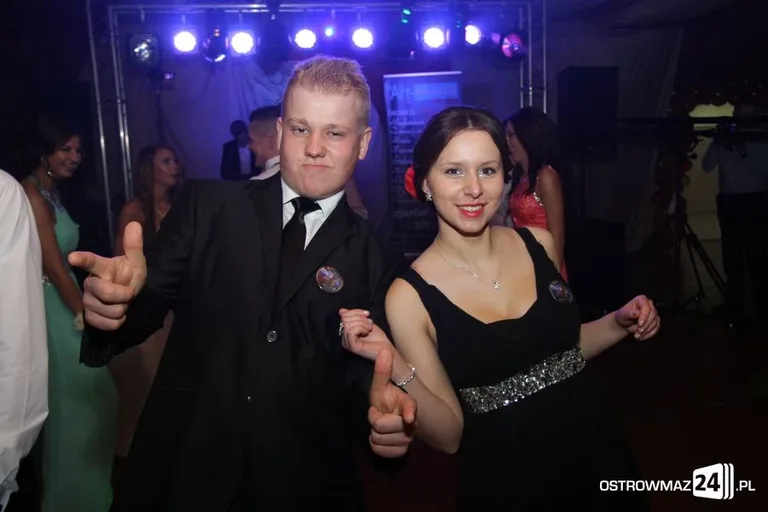 Studniówka Zespołu Szkół w Małkini Górnej (zdjęcia, wideo)