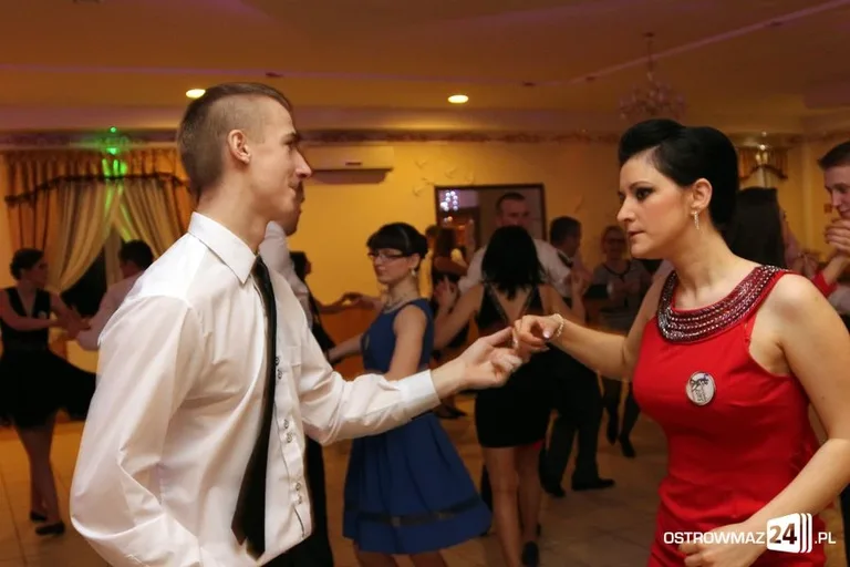Studniówka ZS CKR w Starym Lubiejewie (zdjęcia, wideo)