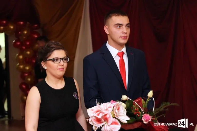 Studniówka Zespołu Szkół w Małkini Górnej (zdjęcia, wideo)